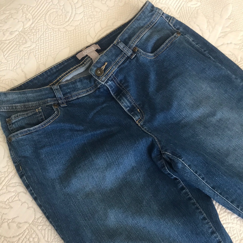 🛑 1 hour sale. Chico’s capri jeans - Picture 3 of 6